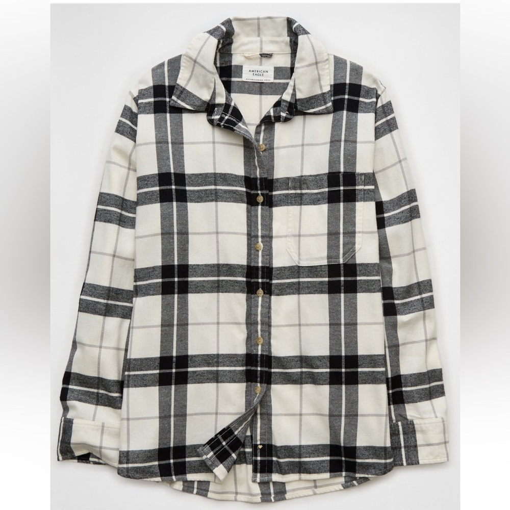 Plaid Button-Up Shirt in Black and White flannel, NWT